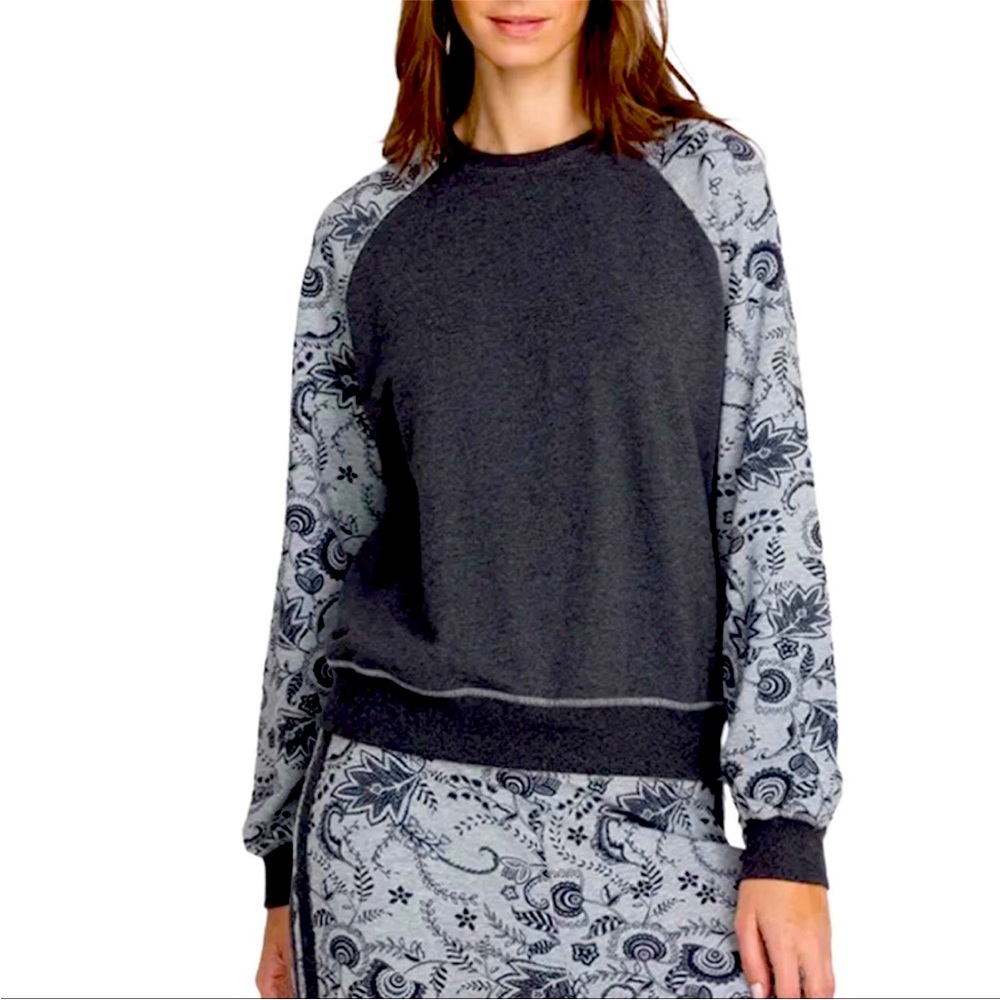 JOHNNY WAS GRAY Floral
Wanders Bishop Sleeve Sweatshirt
Boho COTTON MEDIUM